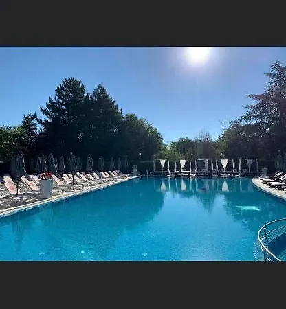 Ostrova מלון פלובדיב