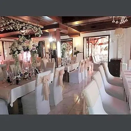 Hotel Ostrova