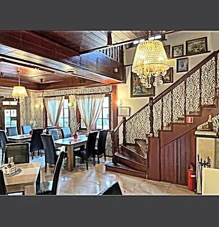 Ostrova Hotel 3*